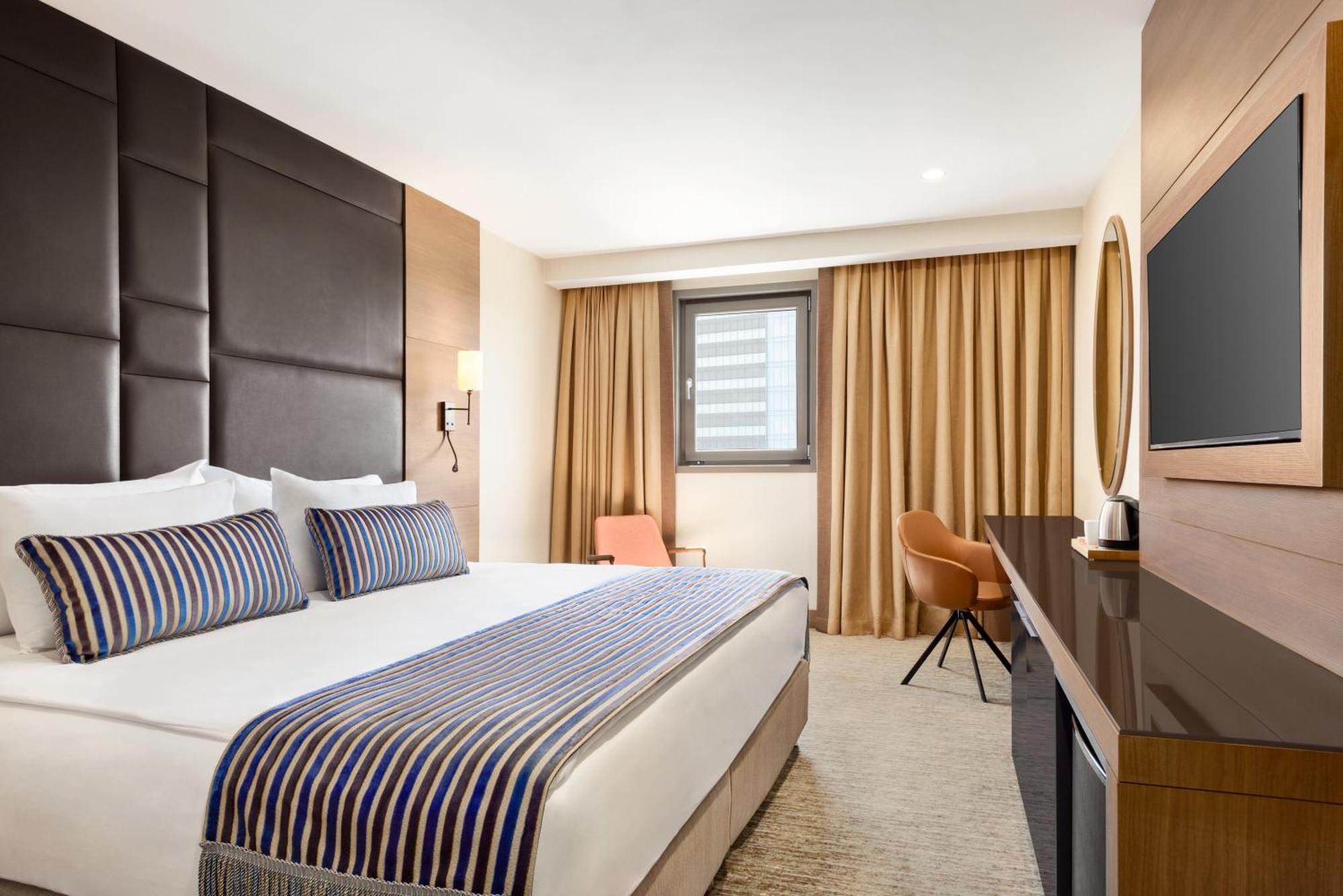 Tryp By Wyndham Istanbul Sisli Hotel Екстер'єр фото