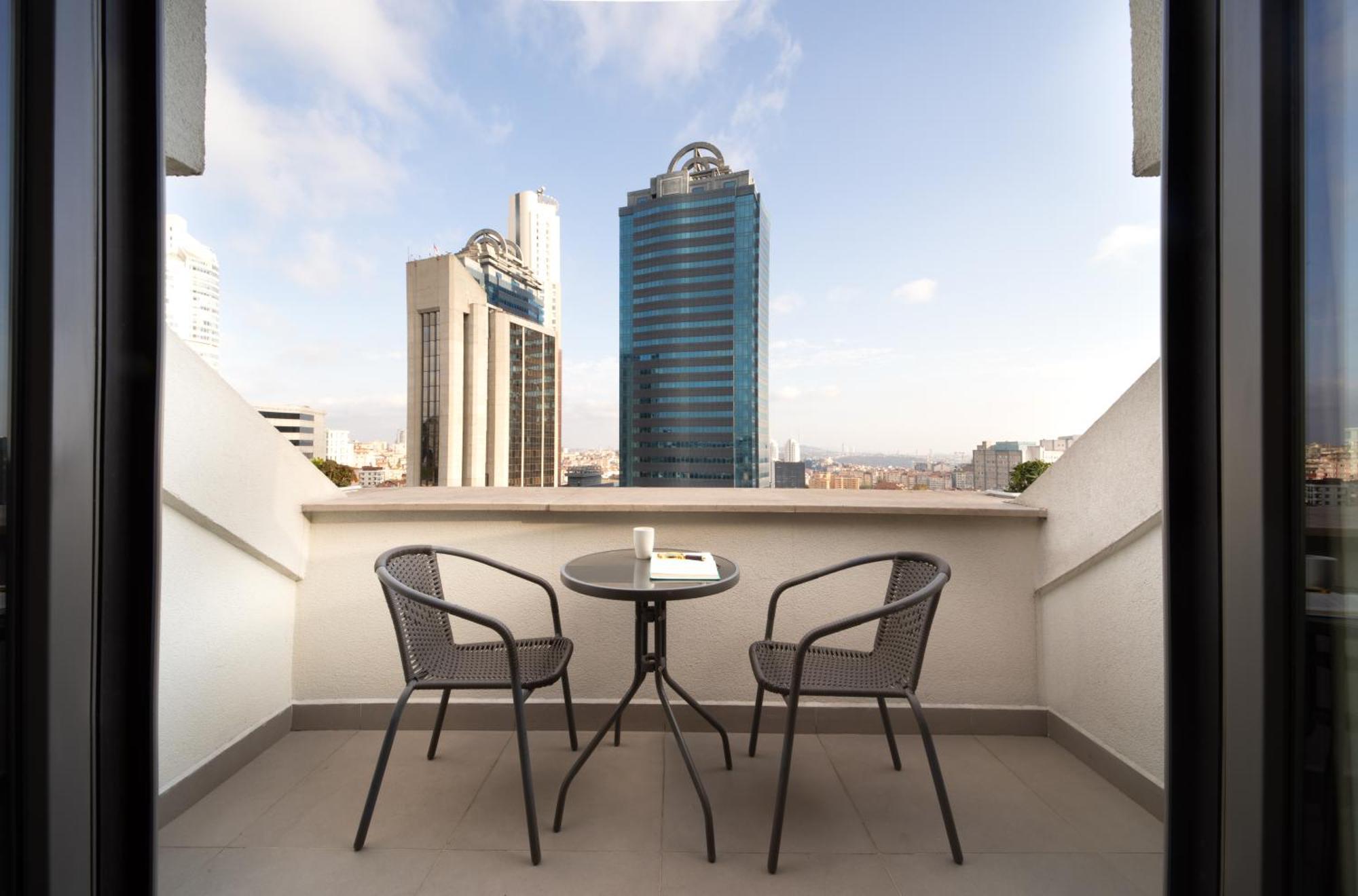 Tryp By Wyndham Istanbul Sisli Hotel Екстер'єр фото