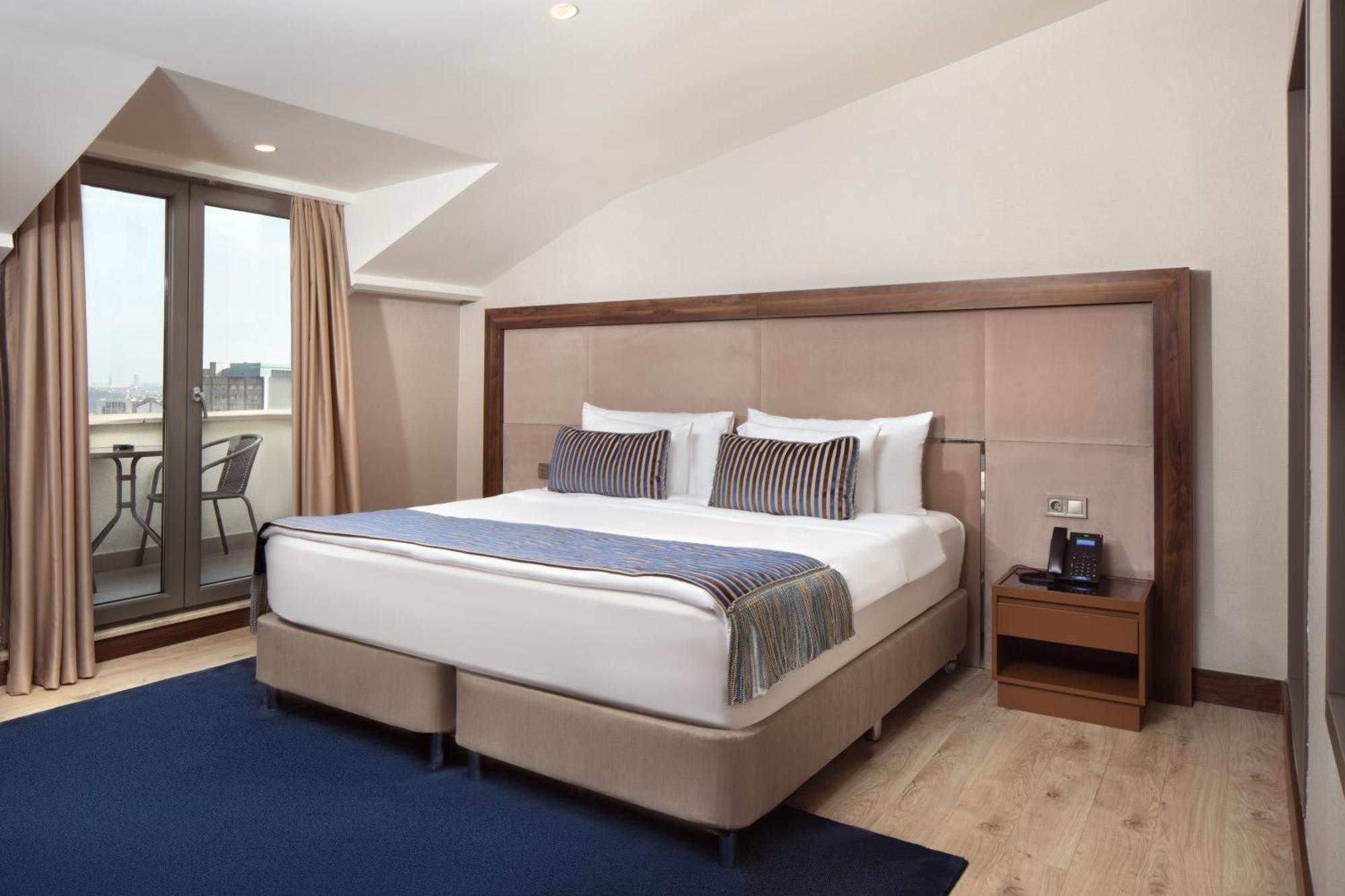 Tryp By Wyndham Istanbul Sisli Hotel Екстер'єр фото
